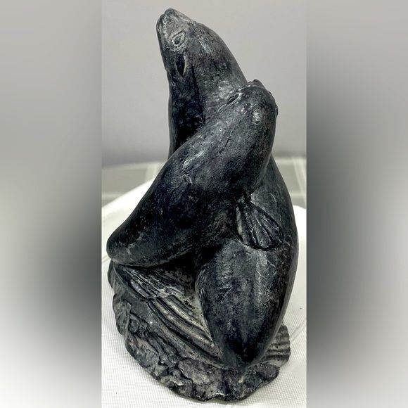 Seals Mom & Baby Carved Figurine Al Wolf Sculptures Canada Inuit Style Mammal - Picture 5 of 7